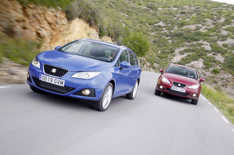  Seat Ibiza ST 2010 года  (фото 56 из 102)